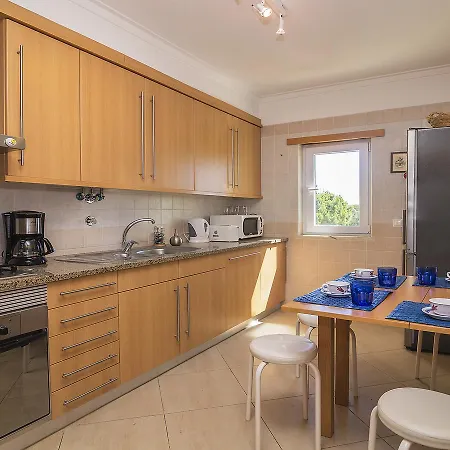 Apartamento Valerie By Interhome